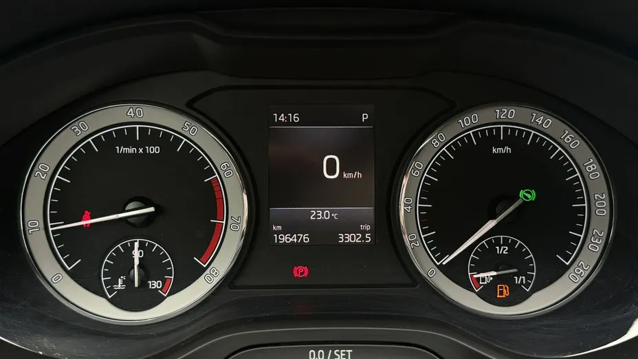 SKODA Karoq -