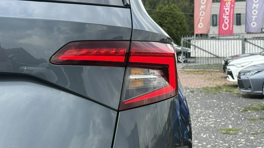SKODA Karoq -