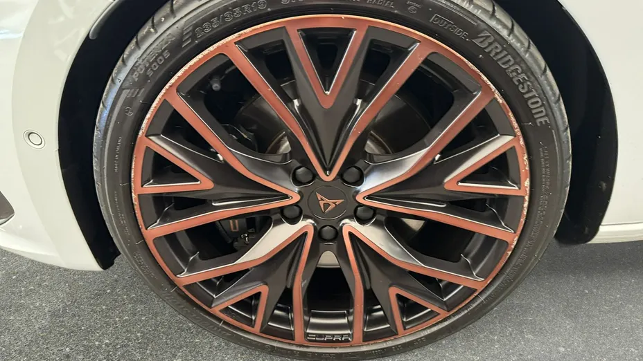 CUPRA Leon Sportstourer -