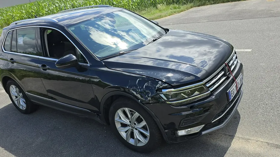 VOLKSWAGEN Tiguan -