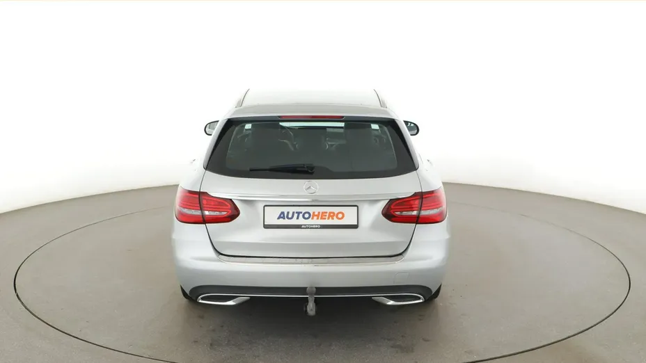 MERCEDES-BENZ C Klasa -