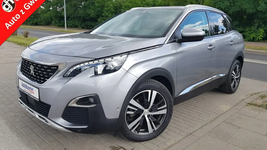 PEUGEOT 3008 -