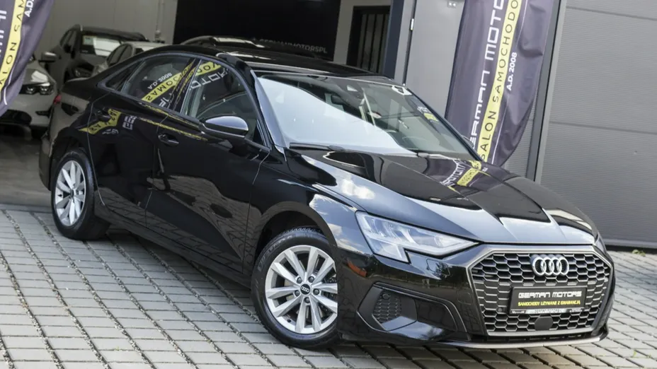 AUDI A3 Limousine -