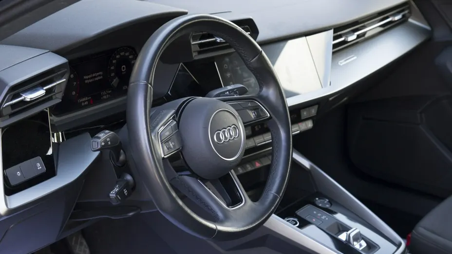 AUDI A3 Limousine -
