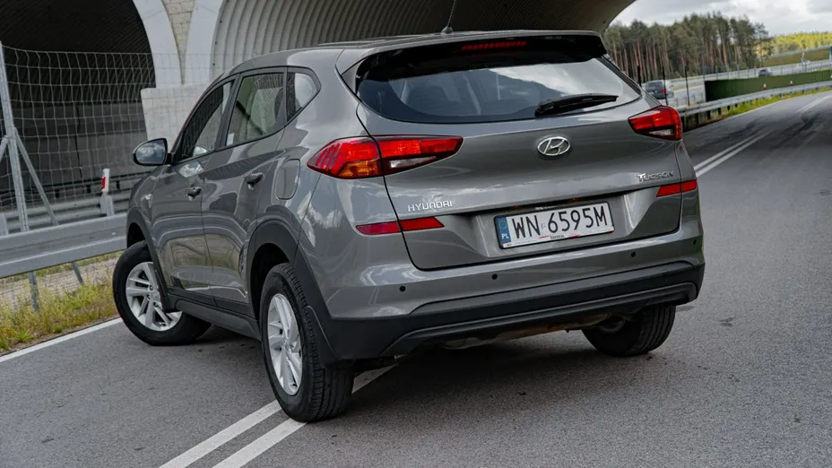 HYUNDAI Tucson -