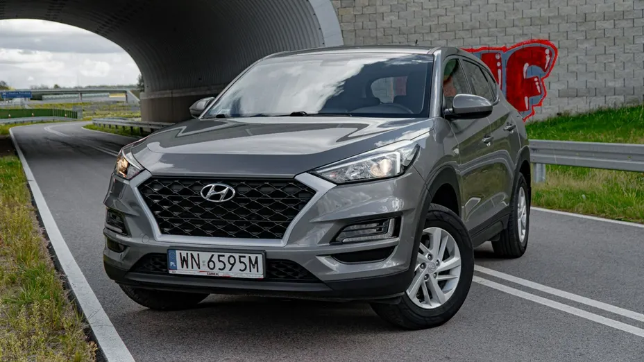 HYUNDAI Tucson -