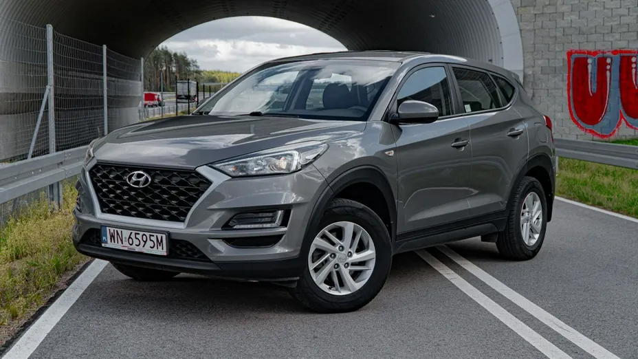 HYUNDAI Tucson -
