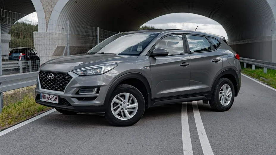 HYUNDAI Tucson -