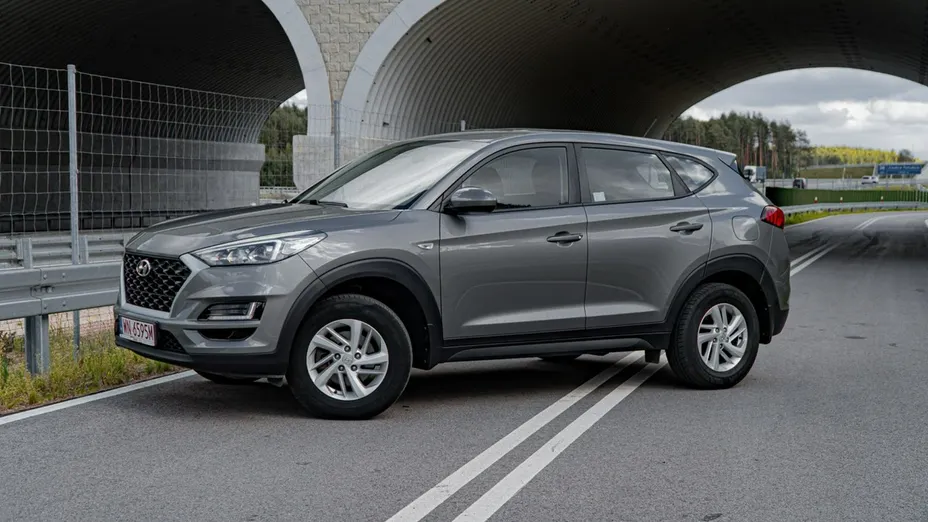 HYUNDAI Tucson -