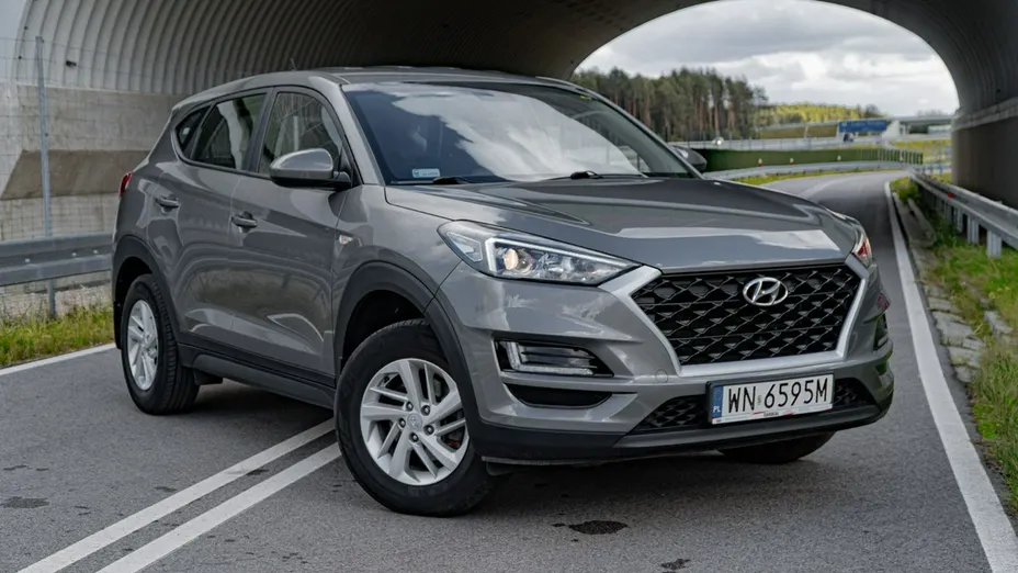 HYUNDAI Tucson -