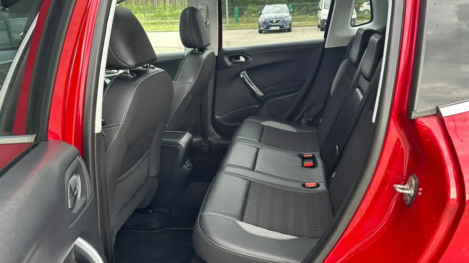 PEUGEOT 2008 -