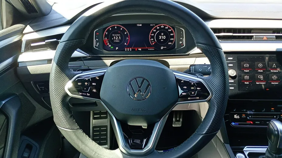 VOLKSWAGEN Arteon -