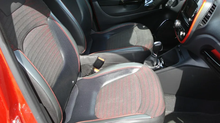 RENAULT Captur -