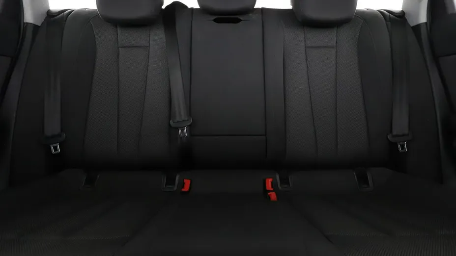 AUDI A6 -