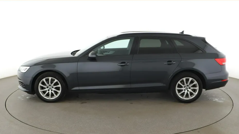 AUDI A6 -