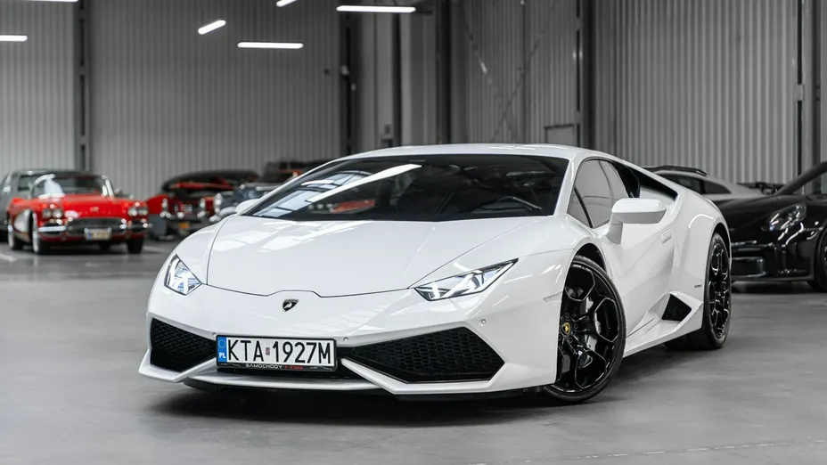 LAMBORGHINI Huracan -