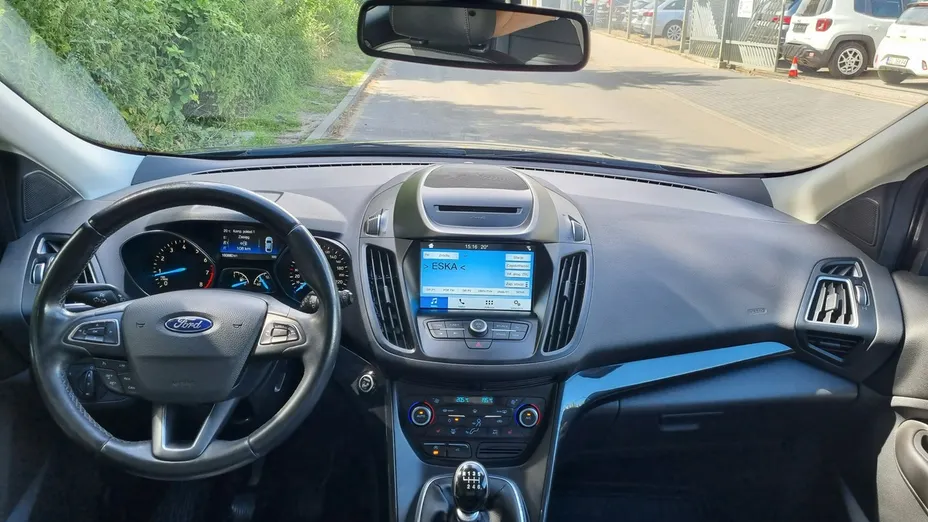 FORD Kuga -