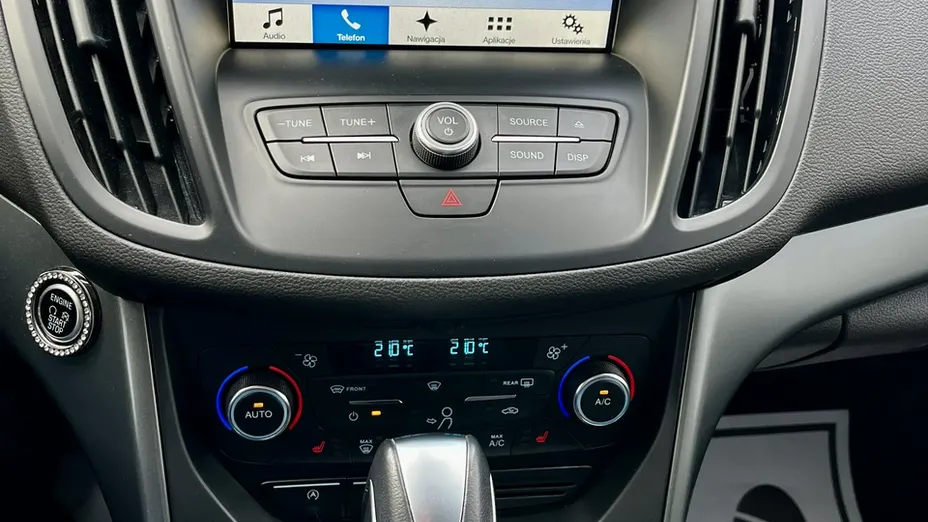 FORD Kuga -