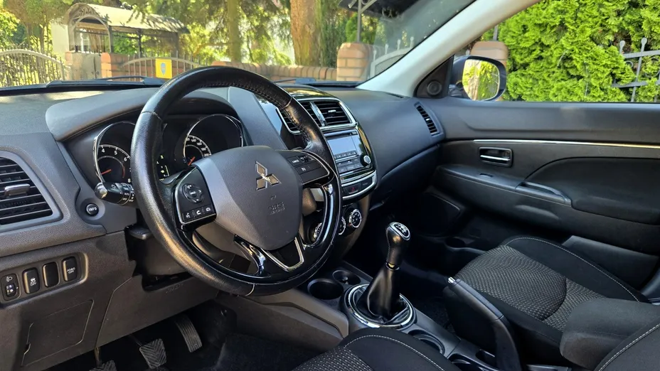 MITSUBISHI ASX -
