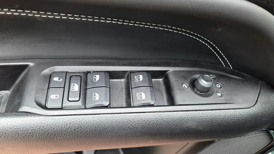 JEEP Compass -