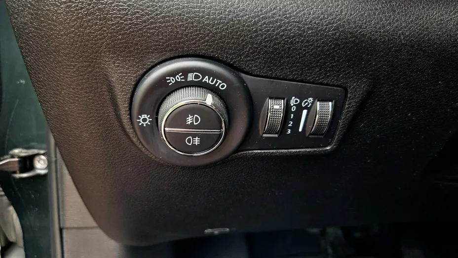JEEP Compass -