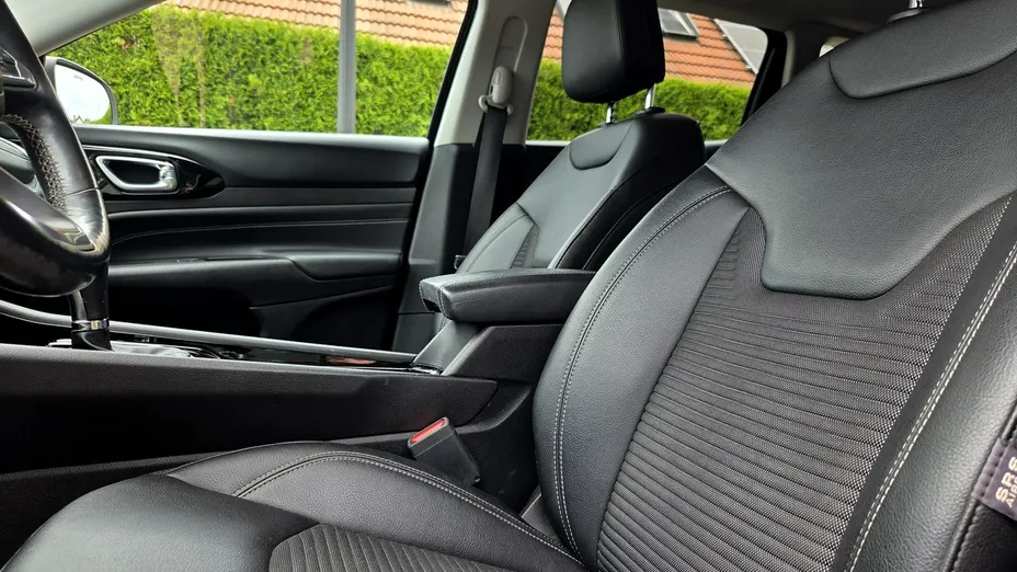 JEEP Compass -