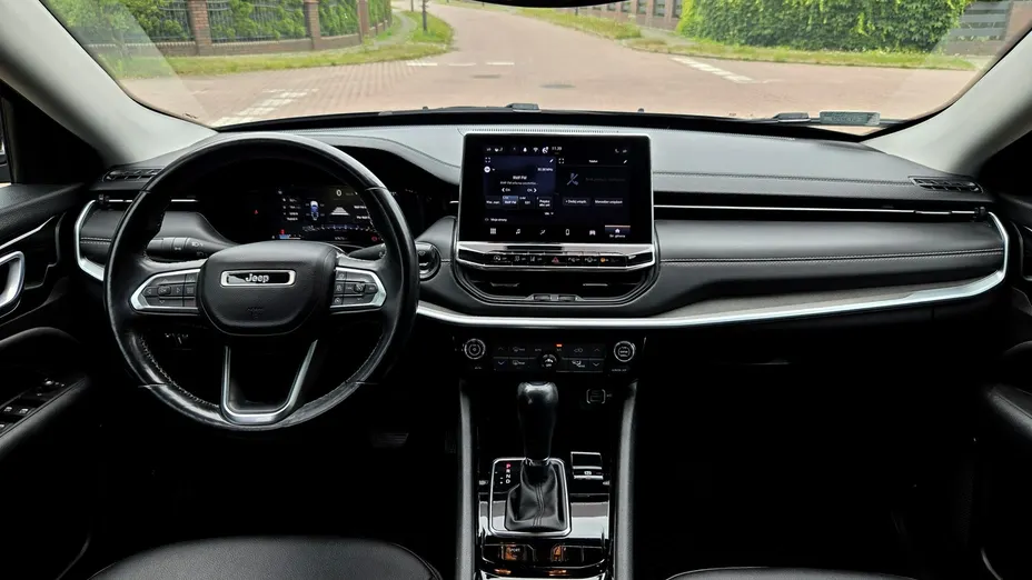 JEEP Compass -