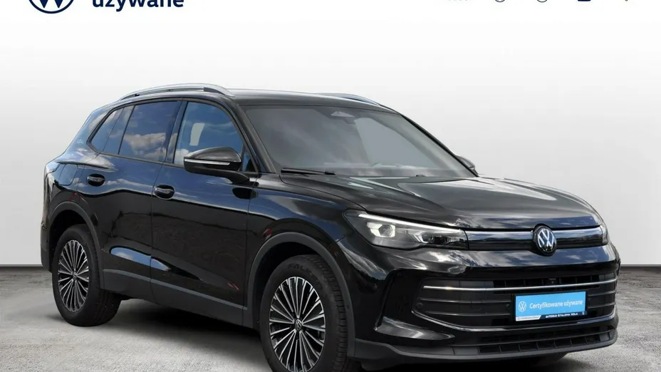 VOLKSWAGEN Tiguan -