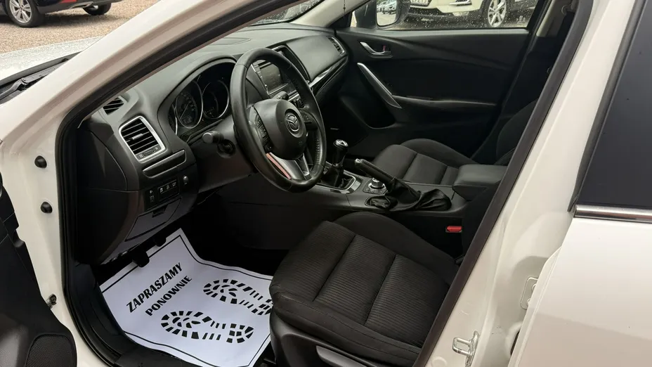 MAZDA 6 -