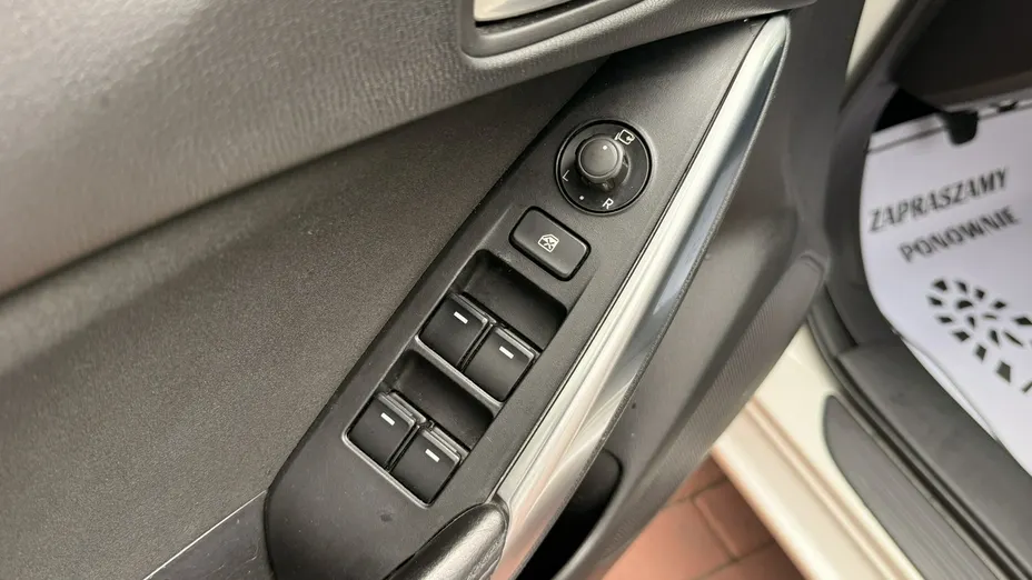 MAZDA 6 -