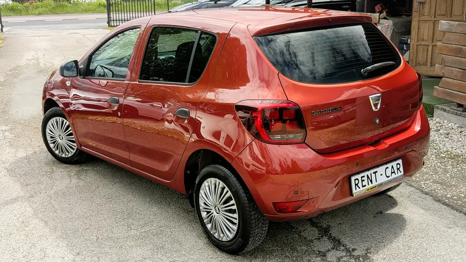 DACIA Sandero -
