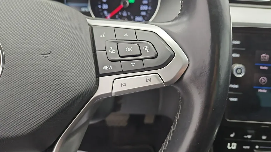 VOLKSWAGEN Passat -