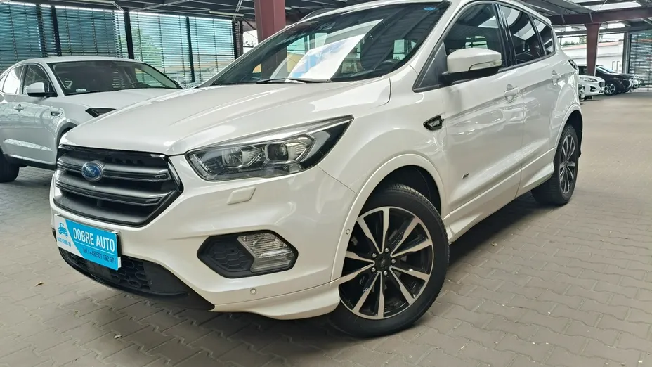 FORD Kuga -