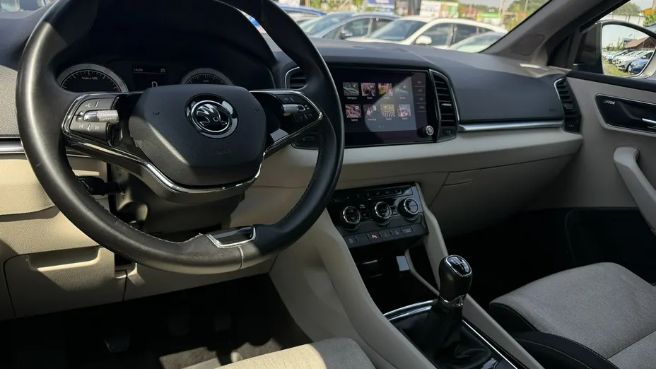 SKODA Karoq -