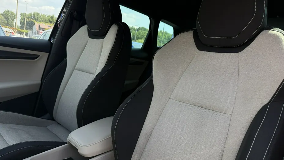 SKODA Karoq -