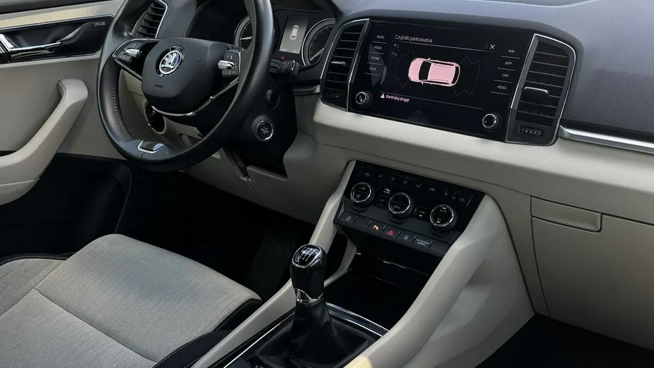 SKODA Karoq -