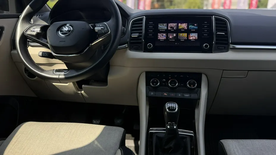 SKODA Karoq -
