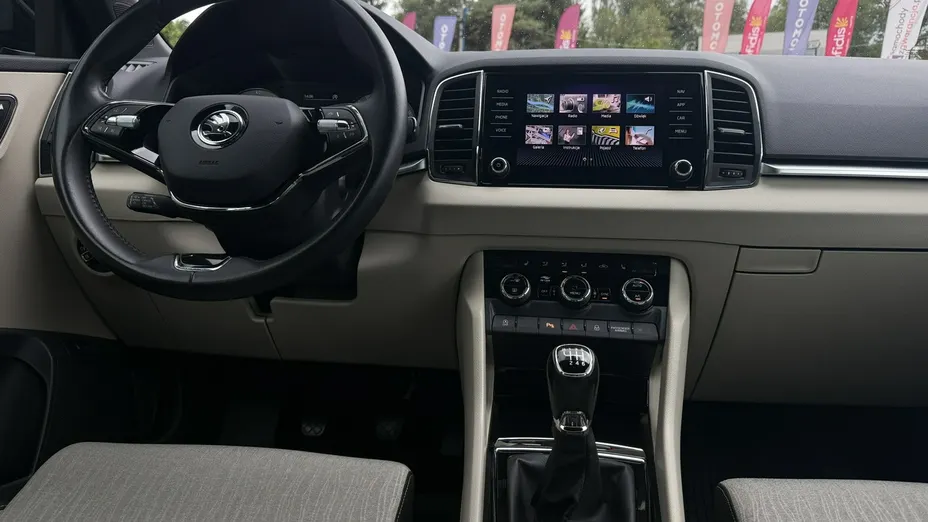 SKODA Karoq -