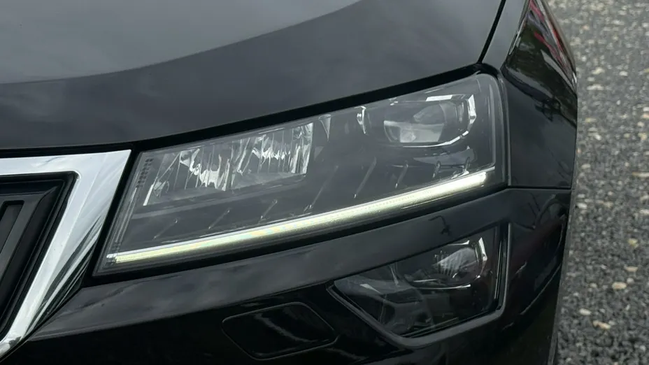 SKODA Karoq -