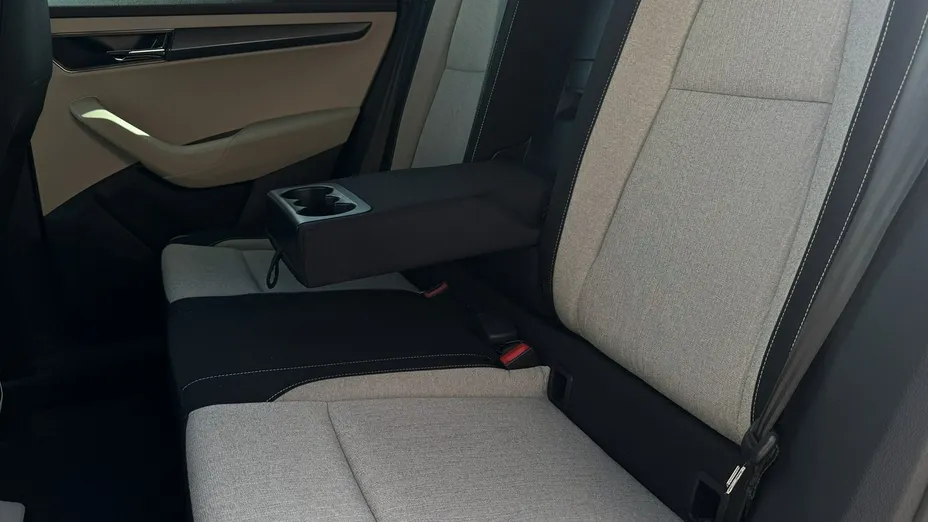 SKODA Karoq -