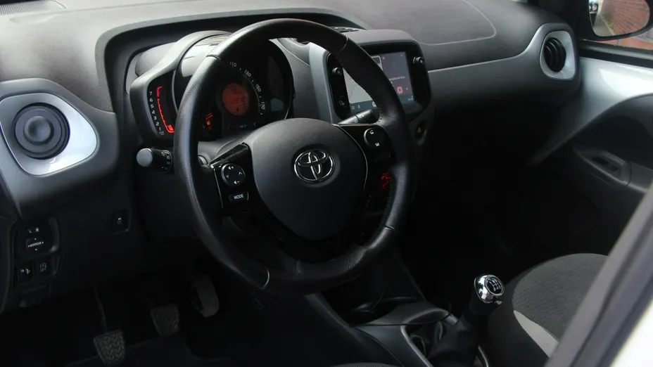 TOYOTA Aygo -