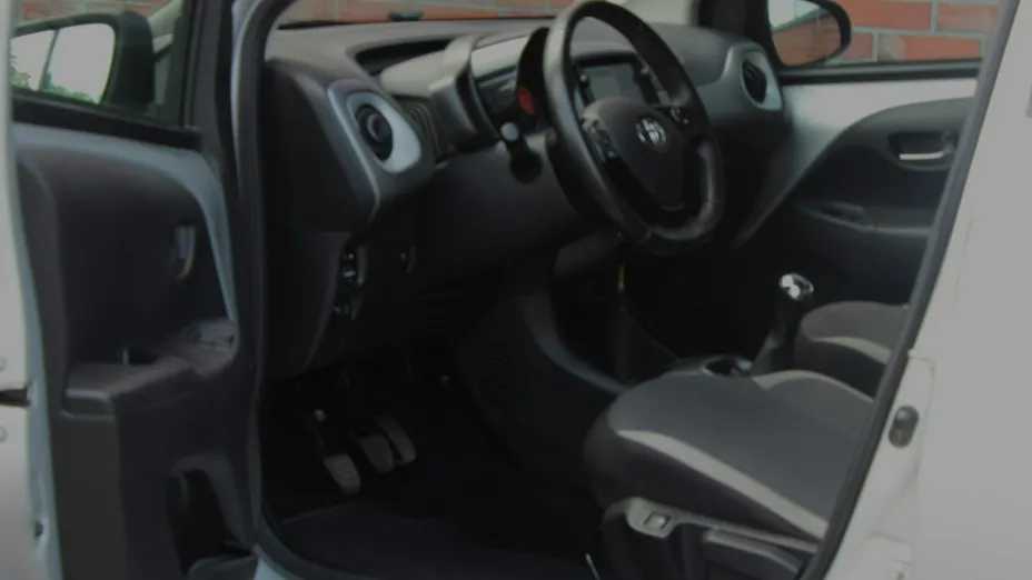 TOYOTA Aygo -