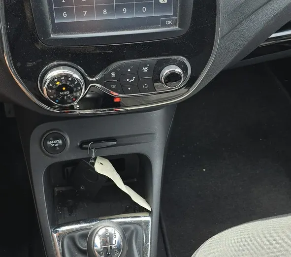 RENAULT Captur -