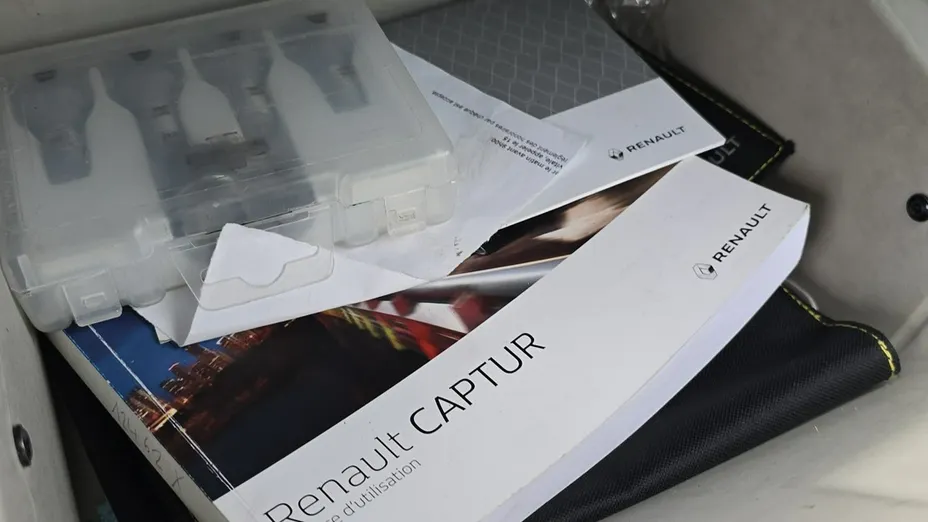 RENAULT Captur -