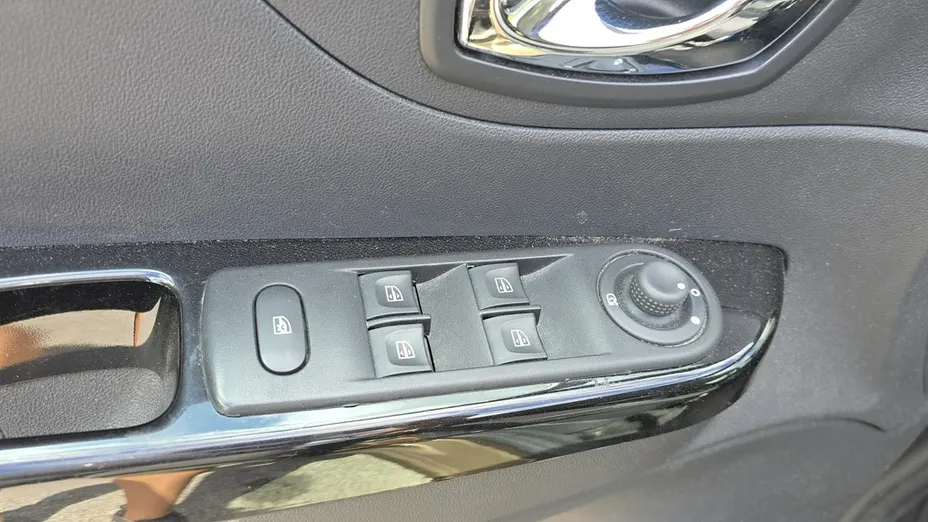 RENAULT Captur -
