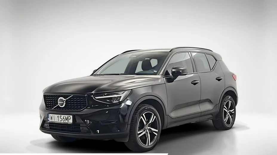 VOLVO XC40 -