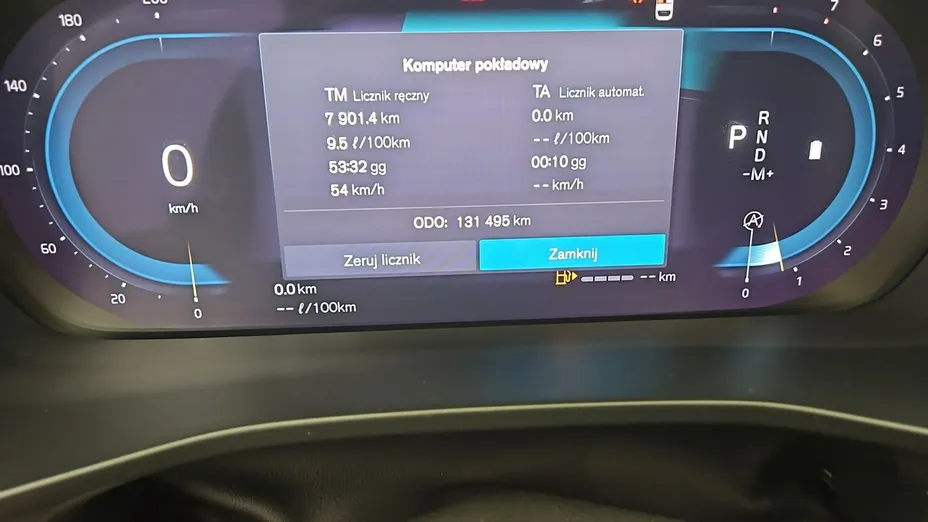 VOLVO XC40 -