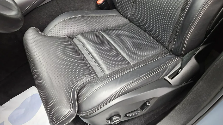 VOLVO XC90 -