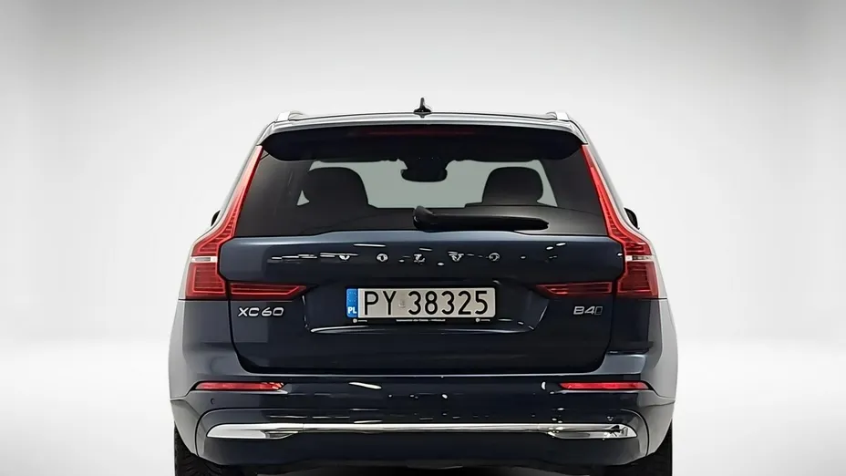 VOLVO XC60 -