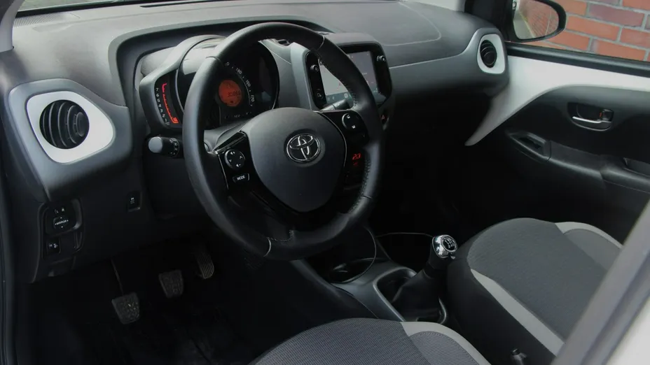 TOYOTA Aygo -